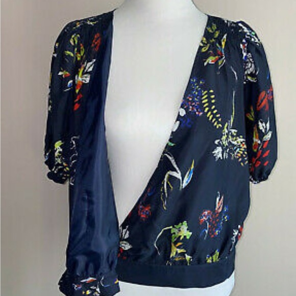 Tanya Taylor Leiria Silk Wrap Floral Navy Top sz 2 - Picture 3 of 5